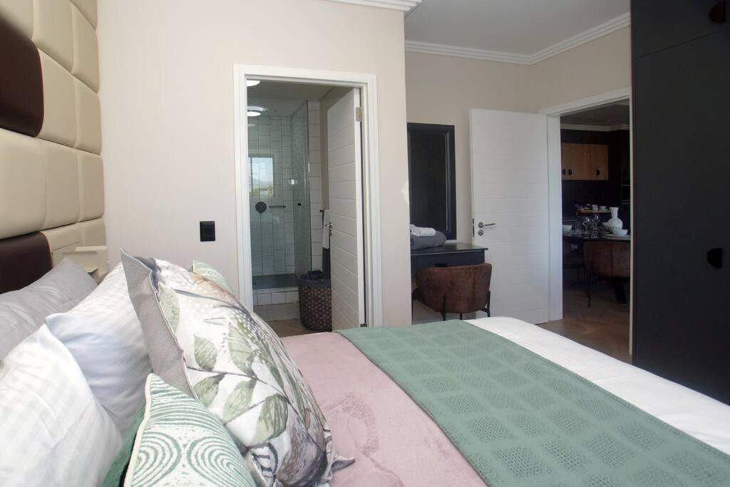 Appartement Bgs Luxury -two-bed -nine Palms Kaapstad